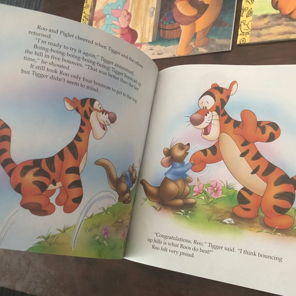 🏋️♂️ Winnie the Pooh Oh, Bother! Book Collection - Picture 9 of 11